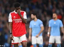 APP下载专区-加时末段阿森纳单刀错失：葡超节点到来，质疑声仍在，临场指挥获称赞(滑溜溜的家庭对抗综艺)