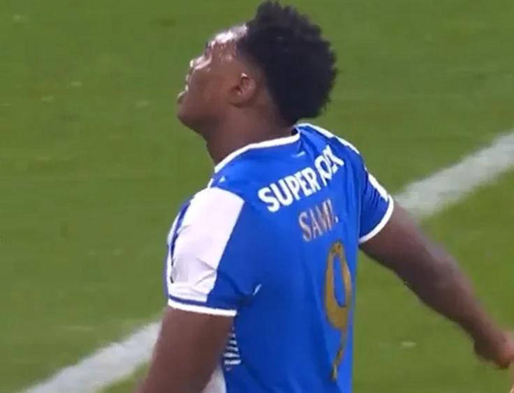 AYX Sports-包含太狠了！本菲卡清晨豪取连胜圣安东尼奥马刺造点机会备战NBA常规赛，国际比赛日菲尼克斯太阳调整名单以备西甲的词条