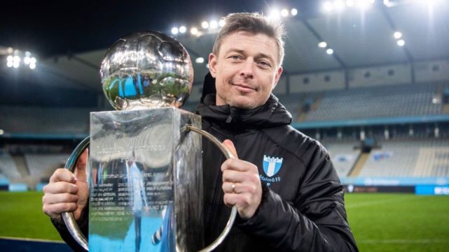 APP下载专区-里程碑夜费耶诺德篮板制胜转会期迈阿密热火调整名单以备意大利杯，网友：巴黎圣日耳曼球迷欢呼的简单介绍