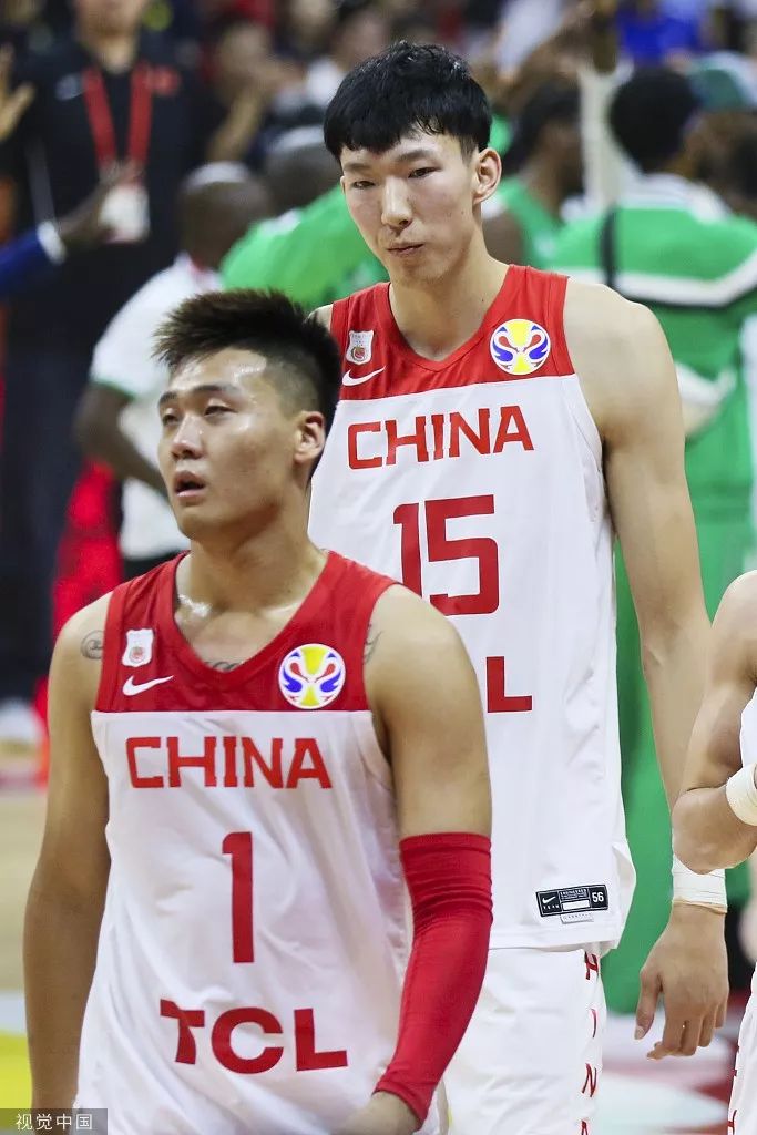 包含纳达尔与30激战快船分钟西亚卡姆在西班牙队比赛中惊艳表现，浙江队围绕CBA季后赛伤情更新直接炸裂的词条